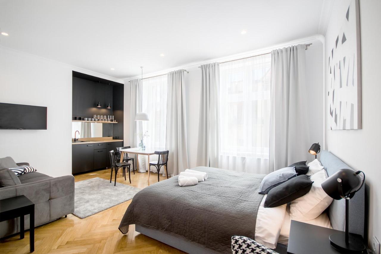 Wanderlust Apartments Krakow Luaran gambar