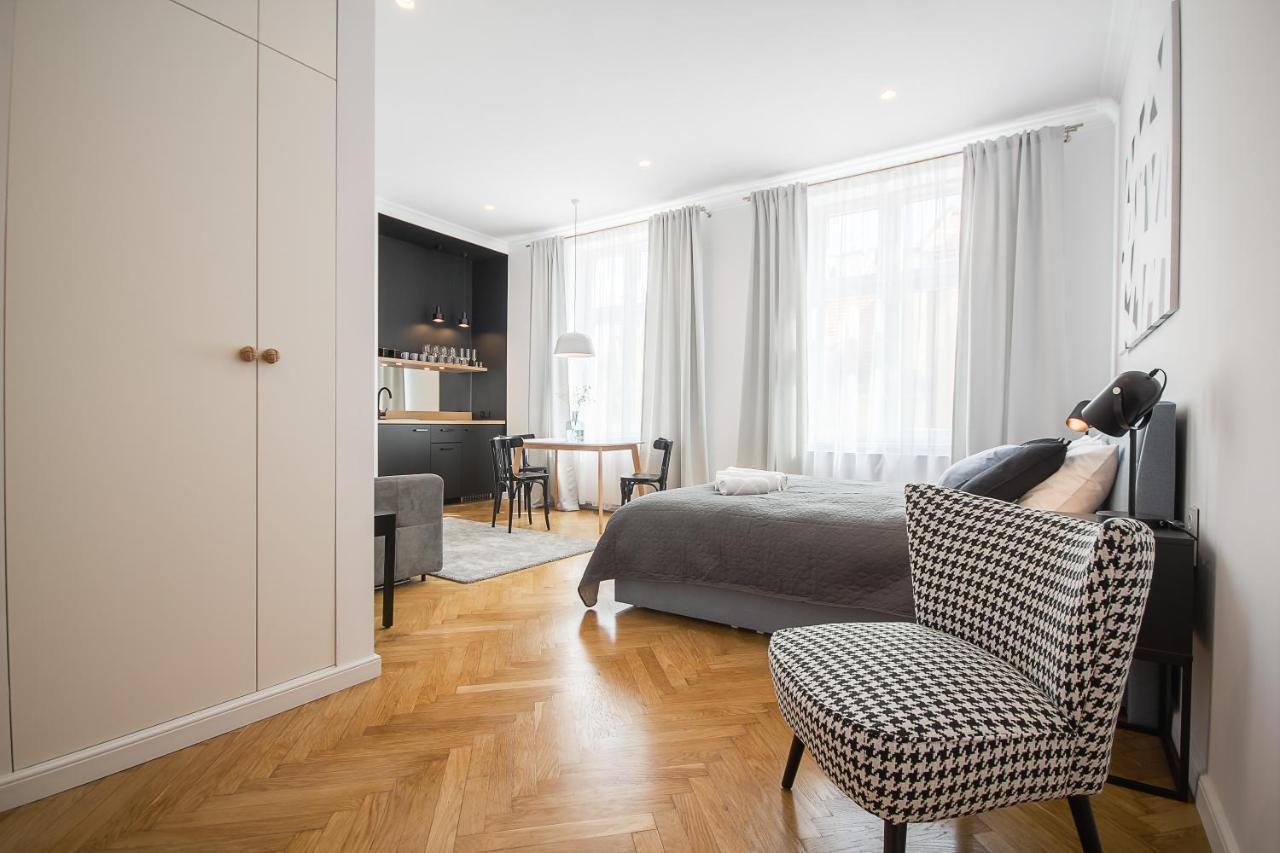 Wanderlust Apartments Krakow Luaran gambar