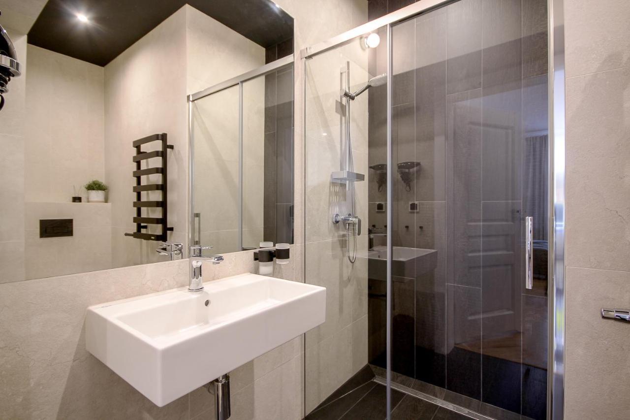 Wanderlust Apartments Krakow Luaran gambar